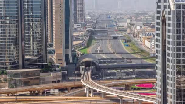 Drukke Sheikh Zayed Road Luchtfoto Tijdspanne Gedurende Hele Dag Metro — Stockvideo