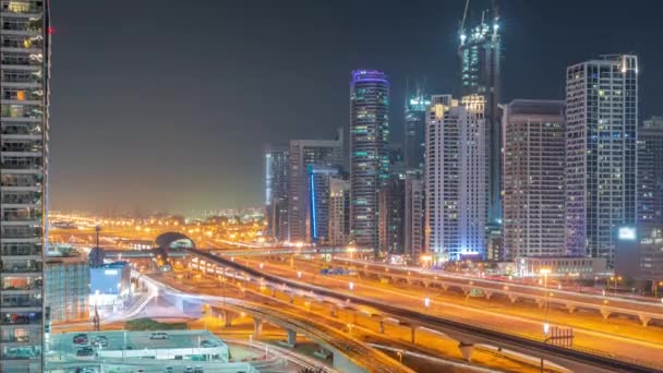 Dubai Marina Wolkenkrabbers Sheikh Zayed Weg Met Metro Spoorlijn Antenne — Stockvideo