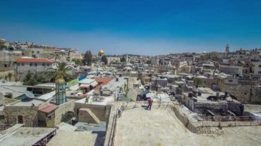 Kudüs 'teki Eski Şehir' in silueti. İsrail 'deki tarihi binalar havadan zaman çizelgesi. Orta Doğu. Şam kapısından panoramik görünüm