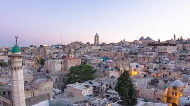 耶路撒冷旧城的天际线全景 以色列的历史建筑在日落后从天而降 经过了一夜的过渡 — 图库视频影像