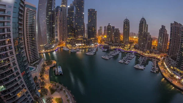 Dubai Marina Найвищі Хмарочоси Яхти Гавані Повітряної Ночі Денного Перехідного — стокове фото