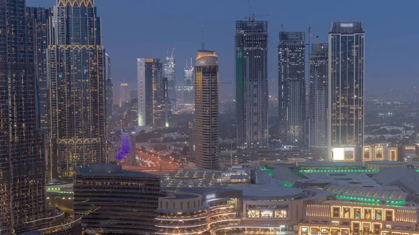 Dubai Belvárosában Szökőkutak Modern Futurisztikus Építészet Légi Nappal Éjjel Nappal — Stock Fotó