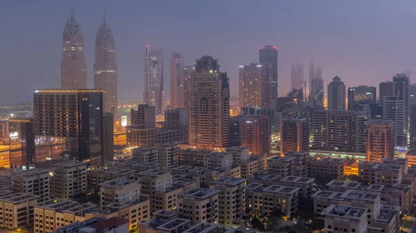 Felhőkarcolók Barsha Heights Kerületben Alacsony Épület Greens Kerületben Légi Éjszakai — Stock Fotó