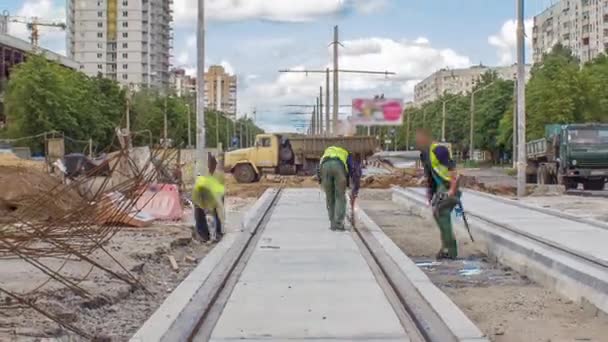 Workers Cleaning Railway Tram Line Construction Works Modern Railway Rails — Vídeo de stock