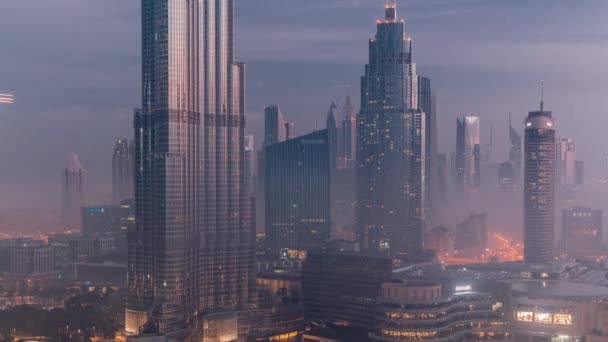 Vue Aérienne Ville Dubaï Tôt Matin Pendant Nuit Brouillard Timelapse — Video