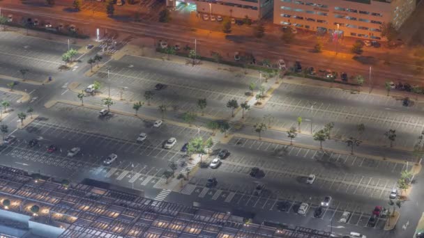 Duży Parking Pobliżu Centrum Handlowego Zatłoczony Przez Wiele Samochodów Timelapse — Wideo stockowe