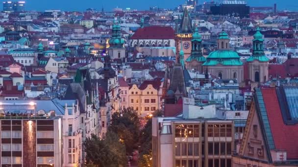 Prague Transition Jour Nuit Timelapse Toits Fantastiques Vieille Ville Pendant — Video