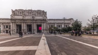 Panorama of Milano Centrale timelapse - the main central railway station of the city of Milan in Italy. Located on Piazza Duca dAosta near the long boulevard Via Vittor Pisani.