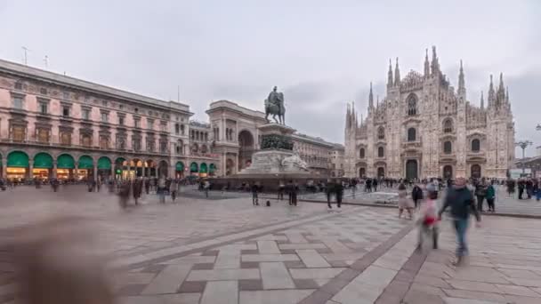 Panorama Montrant Cathédrale Milan Galerie Vittorio Emanuele Jour Nuit Duomo — Video