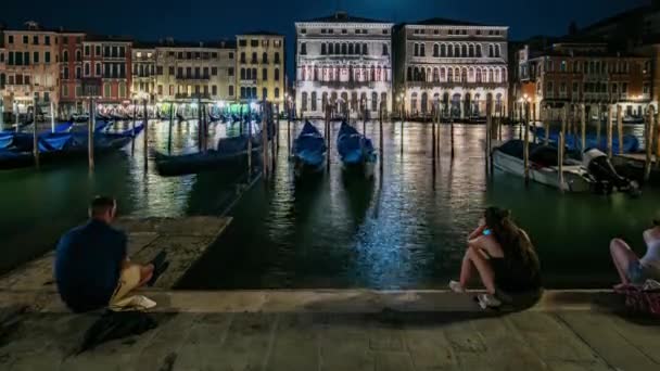 Magnificent Palazzo Balbi Overlooking Grand Canal Venice Night Timelapse People — Stok video