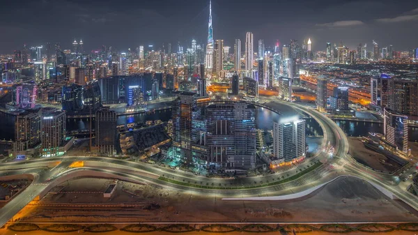 Skyline Panorámico Dubai Con Sitio Construcción Bahía Negocios Timelapse Noche — Foto de Stock