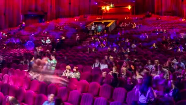 Spectators Gather Auditorium Watch Show Theatre Timelapse Large Hall Red — Wideo stockowe
