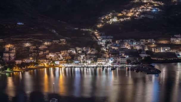 Amorgos Eiland Luchtfoto Nachtelijke Tijdspanne Van Boven Traditioneel Griekenland Verlichte — Stockvideo