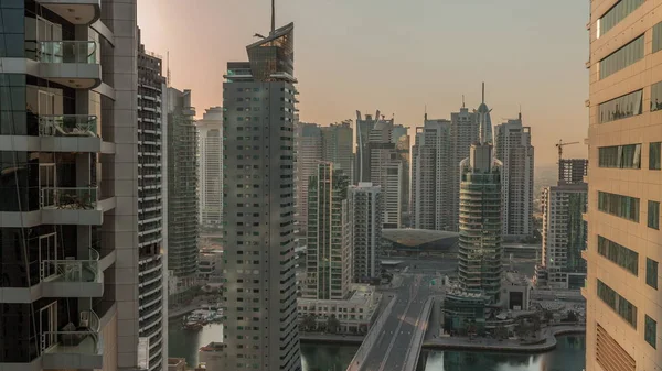 Dubai Marina Jlt Gökdelenlerindeki Hava Manzarası Liman Sabahının Lüks Yatı — Stok fotoğraf