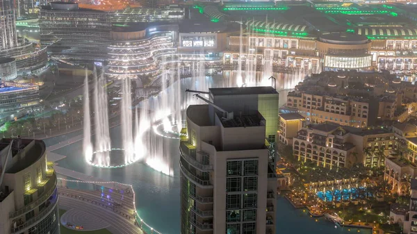 Dubais Promenade Singende Fontänen Vor Dem Hintergrund Der Architektur Mit — Stockfoto