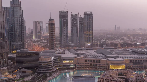 Дубай Центрі Міста Фонтанами Сучасною Футуристичною Архітектурою Ночі День Дивіться — стокове фото