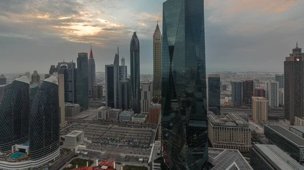 Puesta Sol Sobre Centro Financiero Ciudad Dubai Con Rascacielos Lujo —  Fotos de Stock