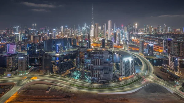 Skyline Panorámico Dubai Con Sitio Construcción Bahía Negocios Noche Del —  Fotos de Stock