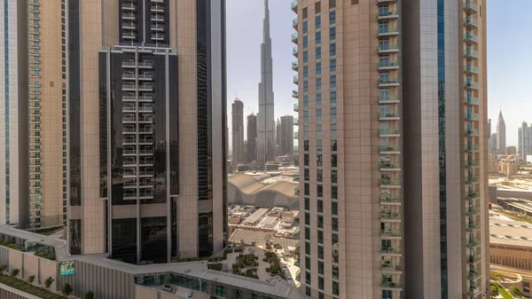 Nejvyšší Mrakodrapy Centru Dubaje Nachází Ulici Bouleward Blízkosti Nákupního Centra — Stock fotografie