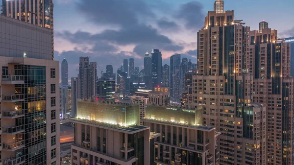 Dubai Felhőkarcolók Arany Égbolttal Üzleti Öböl Felett Éjjel Nappal Átmenet — Stock Fotó
