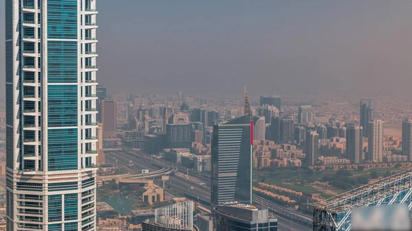 Dubai Vista Aérea Mostrando Névoa Sobre Barsha Alturas Áreas Verdes — Fotografia de Stock