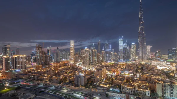 Dubai Downtown Panorama День Ніч Перехід Найвищим Хмарочосом Іншими Вежами — стокове фото