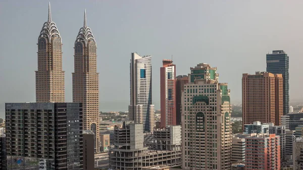 Rascacielos Distrito Barsha Heights Antenas Torres Internet Dubai Skyline Por — Foto de Stock