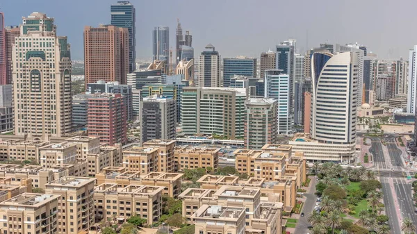 Skyskrapor Distriktet Barsha Heights Och Låghöjdsbyggnader Greens Distriktsantenn Hela Dagen — Stockfoto