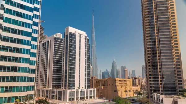 Légi Panorámás Kilátás Dubai Belvárosára Difc Felhőkarcolók Forgalmas Forgalommal Kereszteződés — Stock Fotó