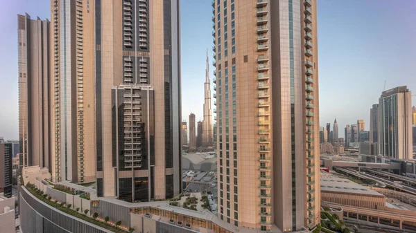 Legmagasabb Felhőkarcolók Belvárosban Dubai Található Bouleward Street Közelében Bevásárlóközpont Légi — Stock Fotó