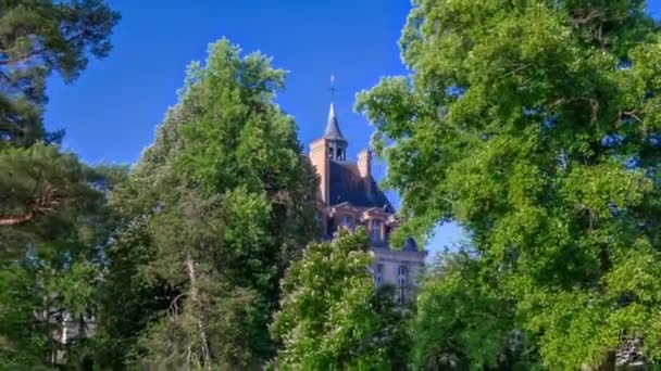 Castelo Caça Real Fontainbleau Hyperlapse Timelapse Com Parque Verde Gramado — Vídeo de Stock