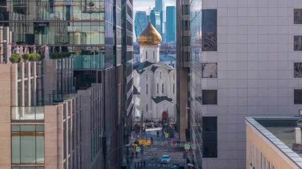 Templo San Nicolás Timelapse Calle Tverskaya Zastava Entre Edificios Oficinas — Vídeos de Stock