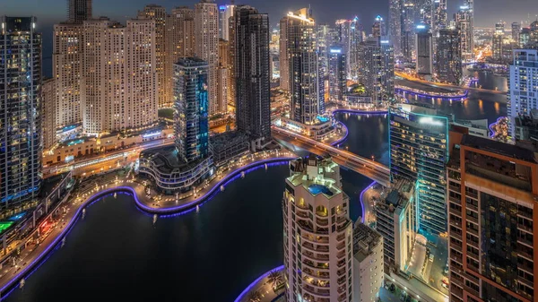 Άποψη Των Διαφόρων Ουρανοξύστες Ψηλότερη Recidential Μπλοκ Στο Ντουμπάι Μαρίνα — Φωτογραφία Αρχείου