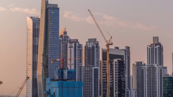 Небоскребами Dubai Business Bay Водным Каналом Современный Пейзаж Жилыми Офисными — стоковое видео