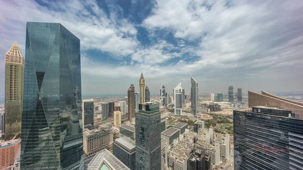 Panorama Arranha Céus Futuristas Centro Negócios Distrito Financeiro Dubai Estrada — Fotografia de Stock