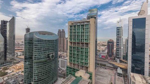Panoráma Mutatja Dubai Nemzetközi Pénzügyi Központ Felhőkarcolók Sétány Egy Kapu — Stock Fotó