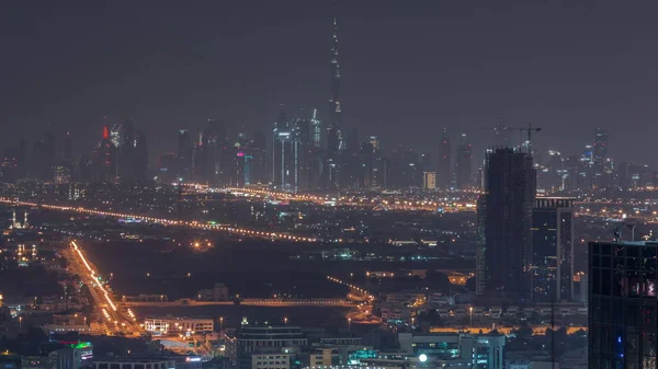 Dubai Downtown Dzielnicą Finansową Rząd Drapaczy Chmur Anteną Wieży Wysokich — Zdjęcie stockowe