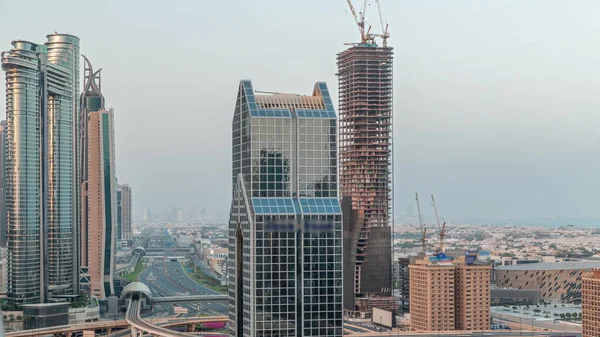 Дубай Місто Панорамний Вид Метро Автомобілів Рухаються Найзавантаженішому Шосе Вночі — стокове фото