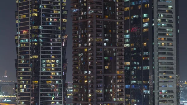 Magas Tömbök Lakások Világító Ablakok Található Lakossági Kerületben Város Légi — Stock Fotó