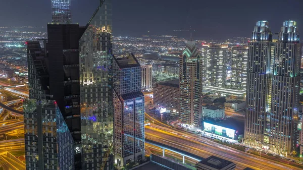 Ψηλά Κτίρια Στην Οδό Sheikh Zayed Στο Ντουμπάι Εναέρια Νύχτα — Φωτογραφία Αρχείου