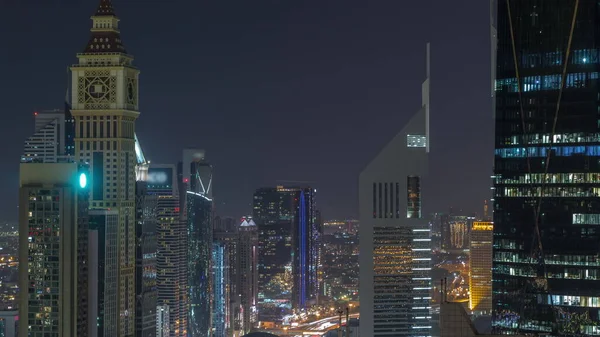 Skyline Zicht Hoogbouw Sheikh Zayed Road Dubai Luchtfoto Nachtelijke Tijdspanne — Stockfoto