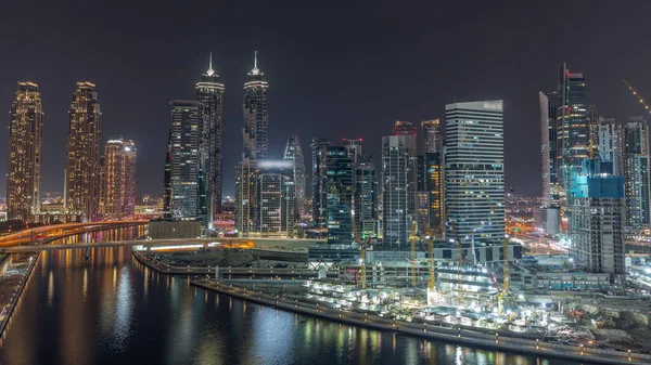 Cityscape Com Arranha Céus Iluminados Dubai Business Bay Refletido Cronologia — Fotografia de Stock