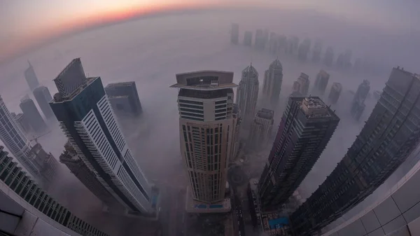 Редкий Утренний Зимний Туман Время Восхода Солнца Над Дубайской Гаванью — стоковое фото