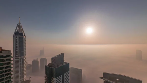 Sonnenaufgang Über Seltenem Winternebel Frühen Morgen Über Der Skyline Von — Stockfoto