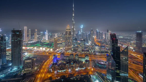 Légi Panorámás Kilátás Legmagasabb Tornyok Dubai Belvárosában Skyline Autópálya Éjjel — Stock Fotó
