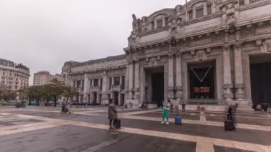 Panorama showing Milano Centrale timelapse - the main central railway station of the city of Milan in Italy. Located on Piazza Duca dAosta near the long boulevard Via Vittor Pisani.
