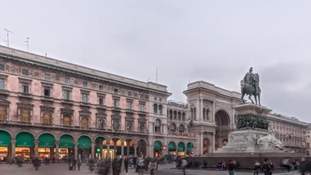 Panorama Visar Milanos Katedral Och Historiska Byggnader Dag Till Natt — Stockvideo