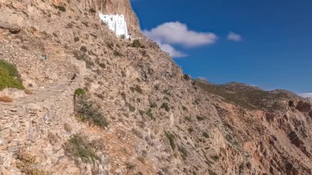 라포스 그리스의 키클라데스에 위에서 수도원을 파노라마 — 비디오