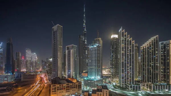 Flygfoto Över Dubai Downtown Skyline Omgiven Många Upplysta Torn Natt — Stockfoto