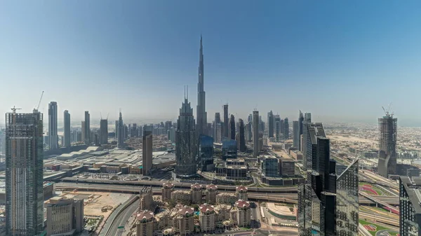 Мбаппе Показывает Вид Воздуха Самые Высокие Башни Центре Дубая Скоростную — стоковое фото